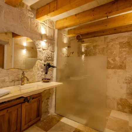 Hotel Arinna Cappadocia 2*